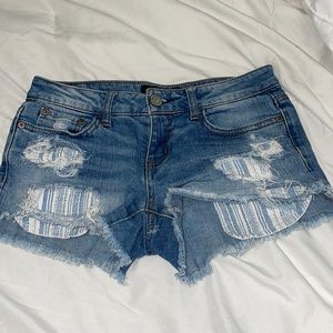 Aeropostale Shorty Jean Shorts